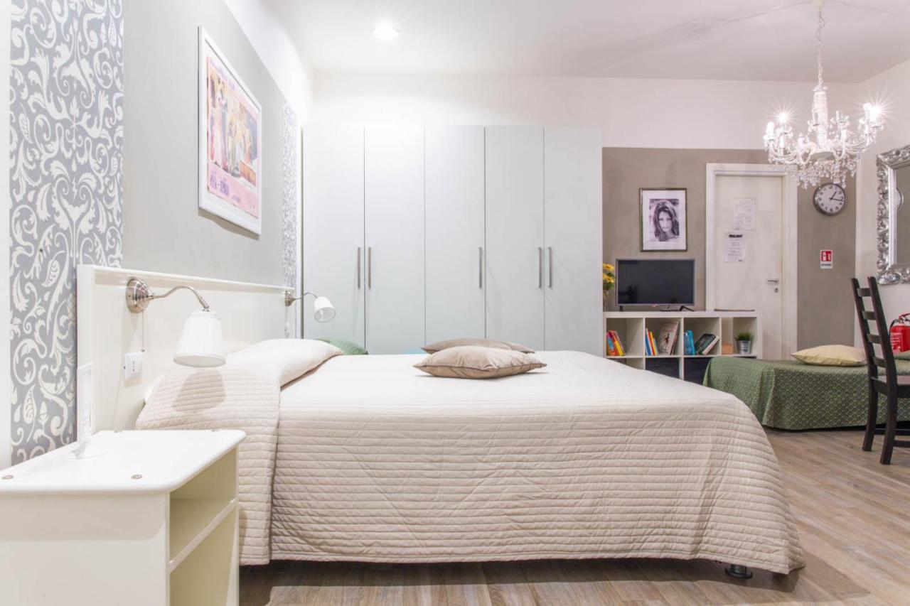 Bed and Breakfast Cinema House Рим Экстерьер фото