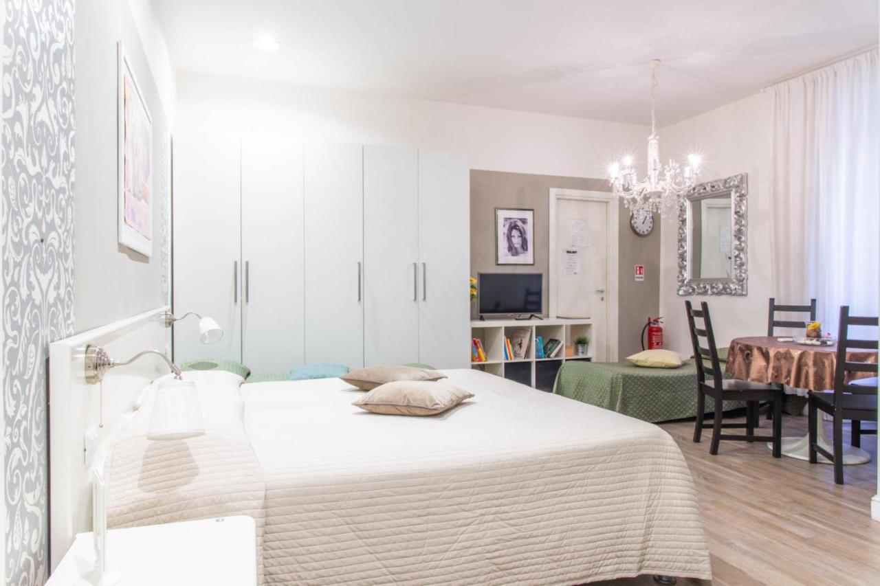 Bed and Breakfast Cinema House Рим Экстерьер фото